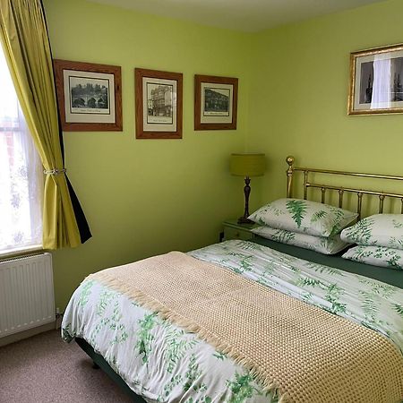 Flat G, 8 Castle Street Apartman Ludlow Kültér fotó